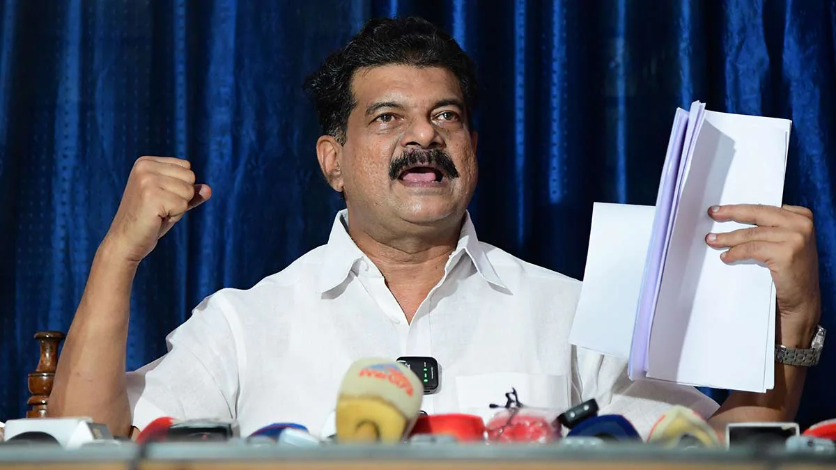 ബേപ്പൂരിലെ പരാജയത്തിന് ശേഷം പി.വി. അൻവർ എവിടെ?​ തൃണമൂൽ ഉപേക്ഷിച്ചു, യു.ഡി.എഫ് യോഗങ്ങളിലും ആളില്ല; അൻവറിന്റെ അസാന്നിധ്യം ചർച്ചയാകുന്നു.