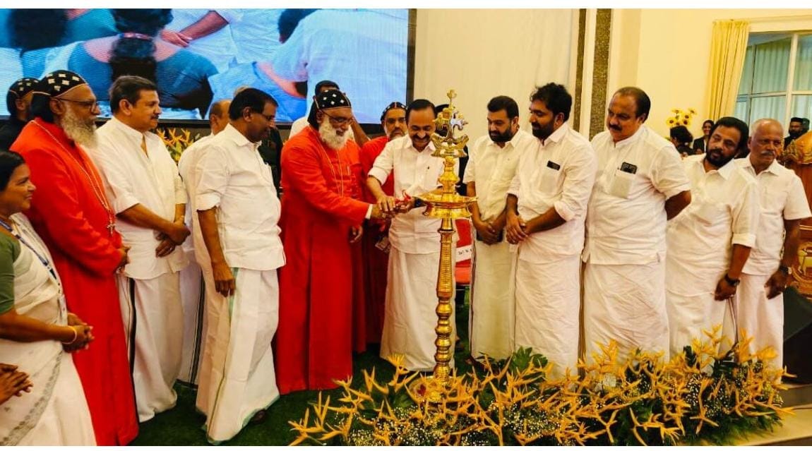 മാതാപിതാക്കളെയും മുതിർന്നവരെയും സംരക്ഷിക്കുന്നത് സമൂഹത്തിന്റെ കൂട്ടായ ഉത്തരവാദിത്വം: മുഖ്യമന്ത്രി വി.ഡി. സതീശൻ