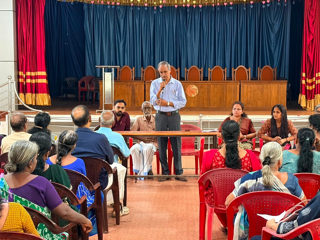 ചാലക്കുടിയിൽ സൗജന്യ ആയുർവേദ മെഡിക്കൽ ക്യാമ്പ് സംഘടിപ്പിച്ചു