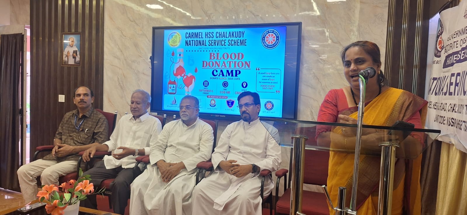 കാർമൽ സ്കൂളിൽ ഏഴാമത് രക്തദാന ക്യാമ്പ്ബോധവൽക്കരണവുമായി എൻ.എസ്.എസ് വളണ്ടിയർമാർ
