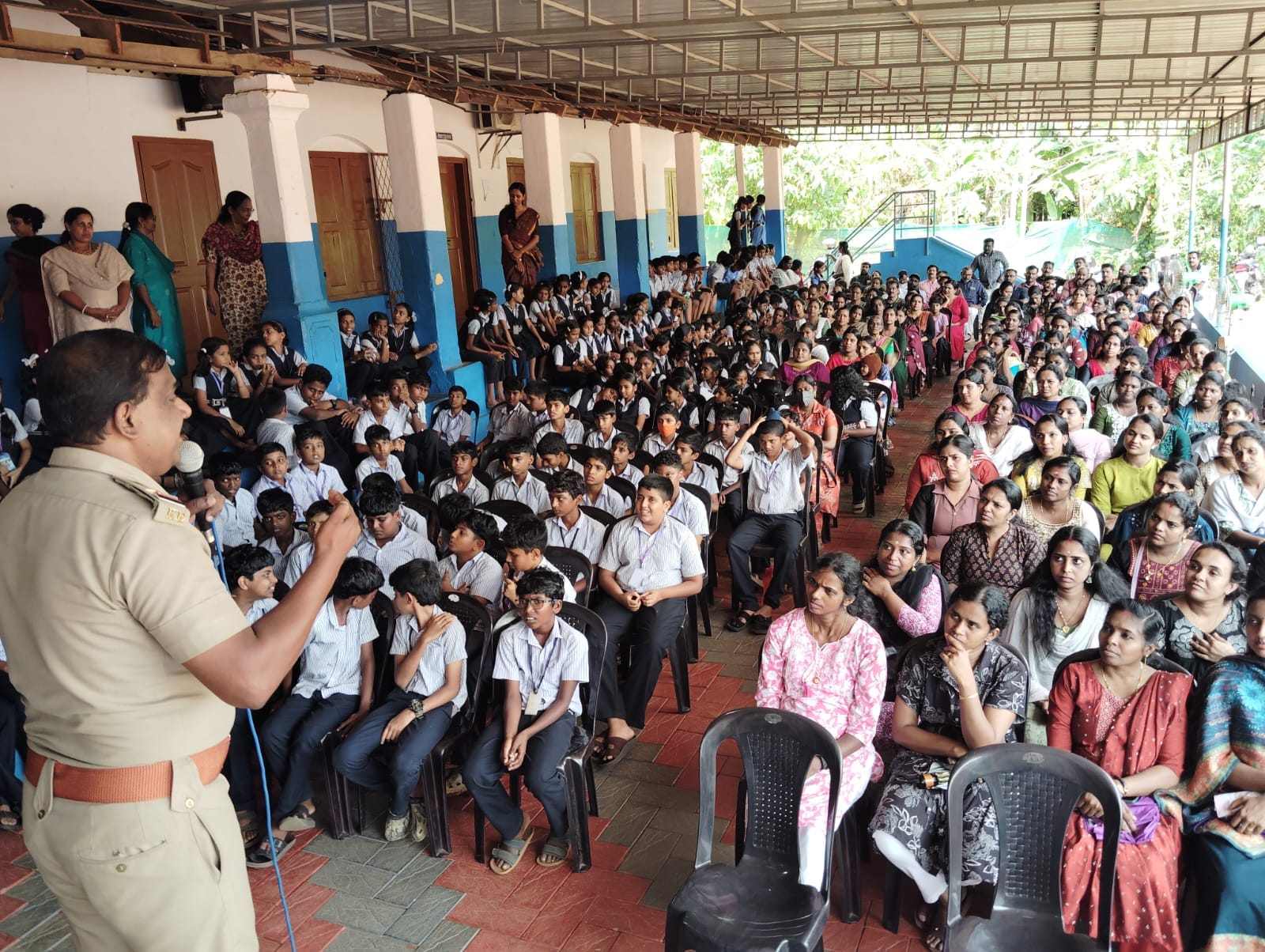 ‘ജീവിതമാണ് ലഹരി’; ലഹരി വിരുദ്ധ ബോധവൽക്കരണ സെമിനാർ സംഘടിപ്പിച്ചു