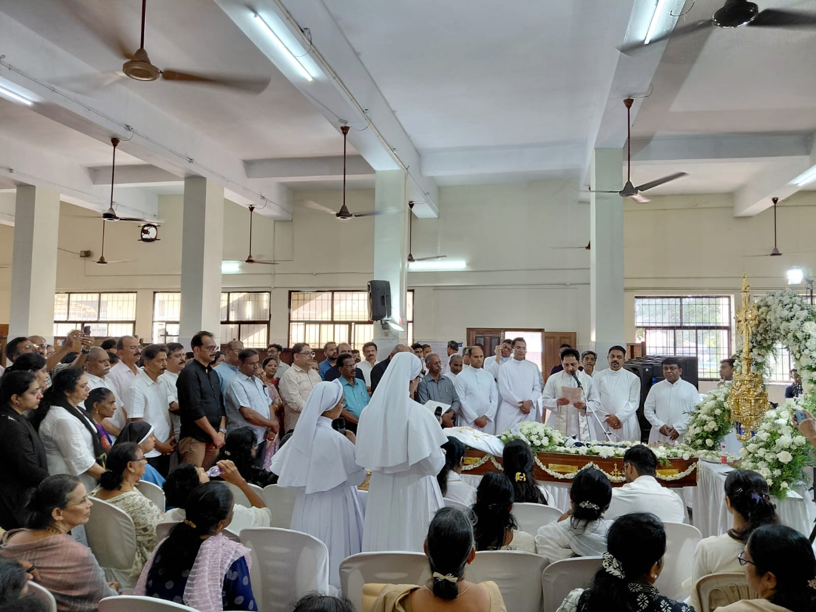 ജോഷി ജെയിംസിന് അൽ ഐൻ സുഹൃത്തുക്കളുടെ അന്ത്യാഞ്ജലി; ഏറ്റുമാനൂരിൽ ഒത്തുചേർന്ന് ‘ഫ്രറ്റേണിറ്റി ഇൻ അൽ ഐൻ’ അംഗങ്ങൾ